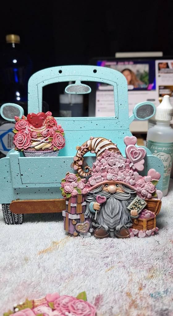 Valentine Gnomes Set 1 Silicone Mould Zuri Designs for