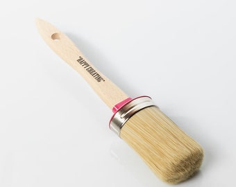 Crys'Dawna Happy Creating round paint brush for chalk painting, blending, furniture refinishing, and more!  Brush Created By Bella Renovare