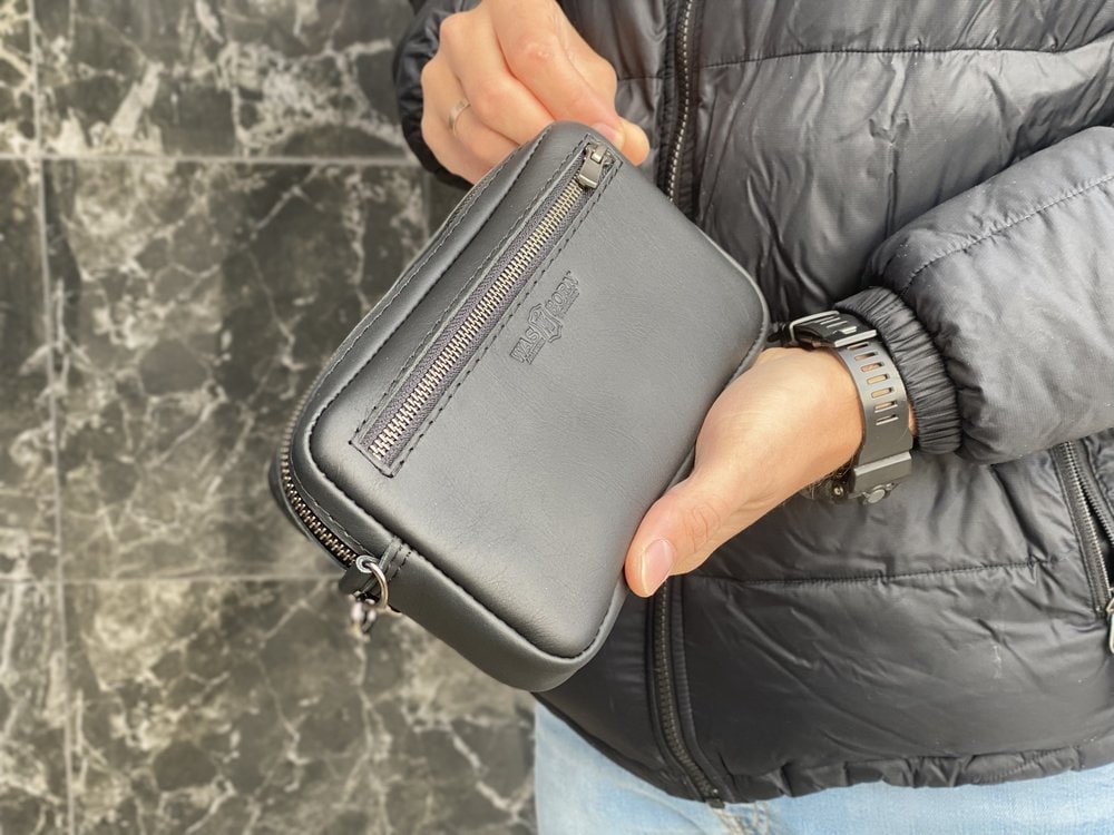 Men's small leather clutch bag hotsell