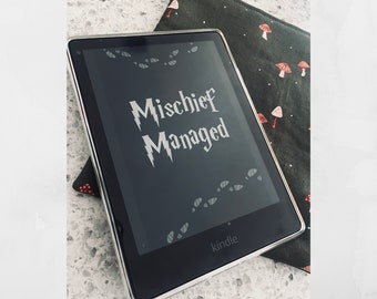 kindle wallpaper, kindle screensaver, kindle lock screen, kindle girlie, kindle case, kindle paperwhite case, kindle ePub, custom kindle