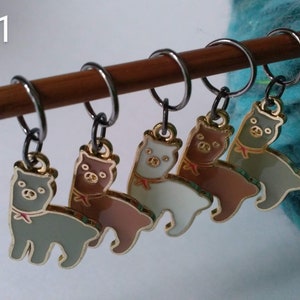 5 Alpaca Llama Charms for Stitch Markers, Zipper Pulls, Crazy Quilts, Jewelry Making & Crafts Adorable One of a kind Grey Fawn White Camelid
