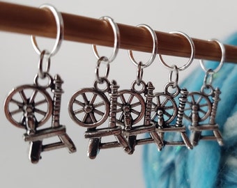 5 Spinning Wheels Charms for Stitch Markers, Zipper Pulls, Crazy Quilts, Jewelry Making & Crafts Unique Fiber Wool Alpaca Farm Sheep