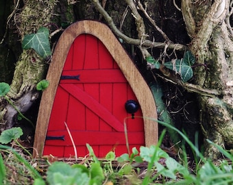 Porte fée « Iris » en rouge | Porte de fée rouge | Porte fée pour arbre | Décoration extérieure | Jardin des fées | Porte de conte de fées | Porte de fée des dents | Jardin