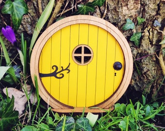 Fairy Door 'Otis' in Yellow | Yellow Fairy door | Fairy door for tree | Outdoor Decor | Fairy garden | Fairytale door | Round fairy door