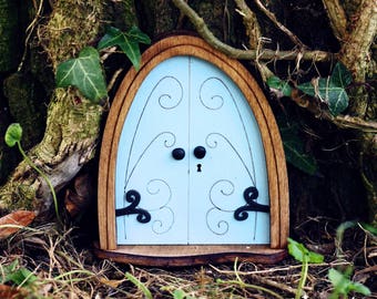 Fairy Door 'Emma' in Blue | Blue Fairy door | Fairy door for tree | Outdoor Decor | Fairy garden | Fairytale door | Tooth Fairy door | Gift