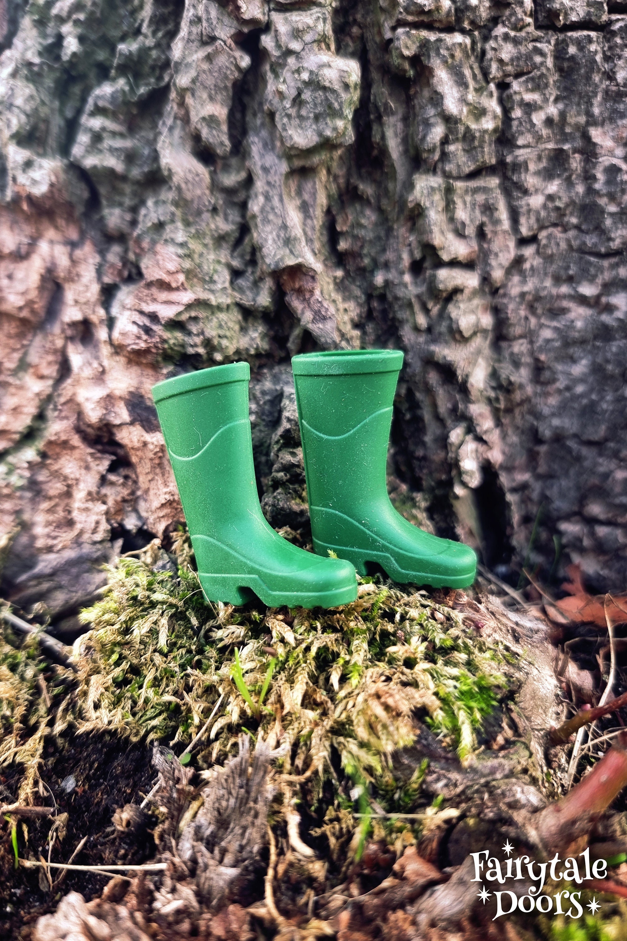 Green shop rain booties