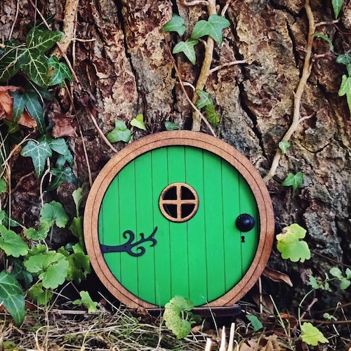 Fairy Door 'Otis' in Dark Green | Green Fairy door | Fairy door for tree | Round fairy door | Fairy garden | Fairytale door | Halfling door