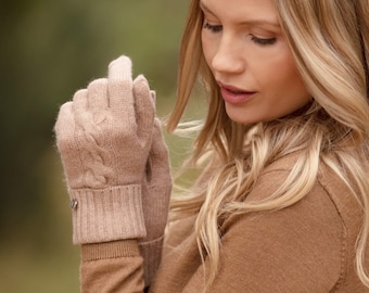 Cashmere gloves, cable cashmere gloves