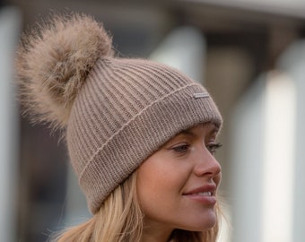 Ladies taupe cashmere hat with faux fur Pom Pom