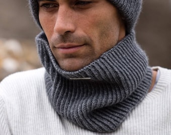 Men’s cashmere snood