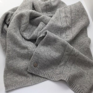 Cashmere scarf, pure cashmere cabled scarf, long cashmere scarf Pale grey