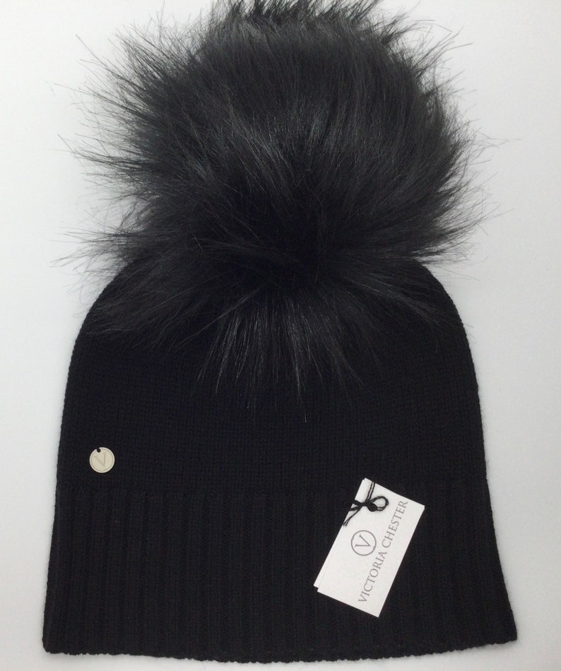 Lightweight cashmere Pom Pom hat, cashmere hat, cashmere Pom Pom, cashmere beanie Black