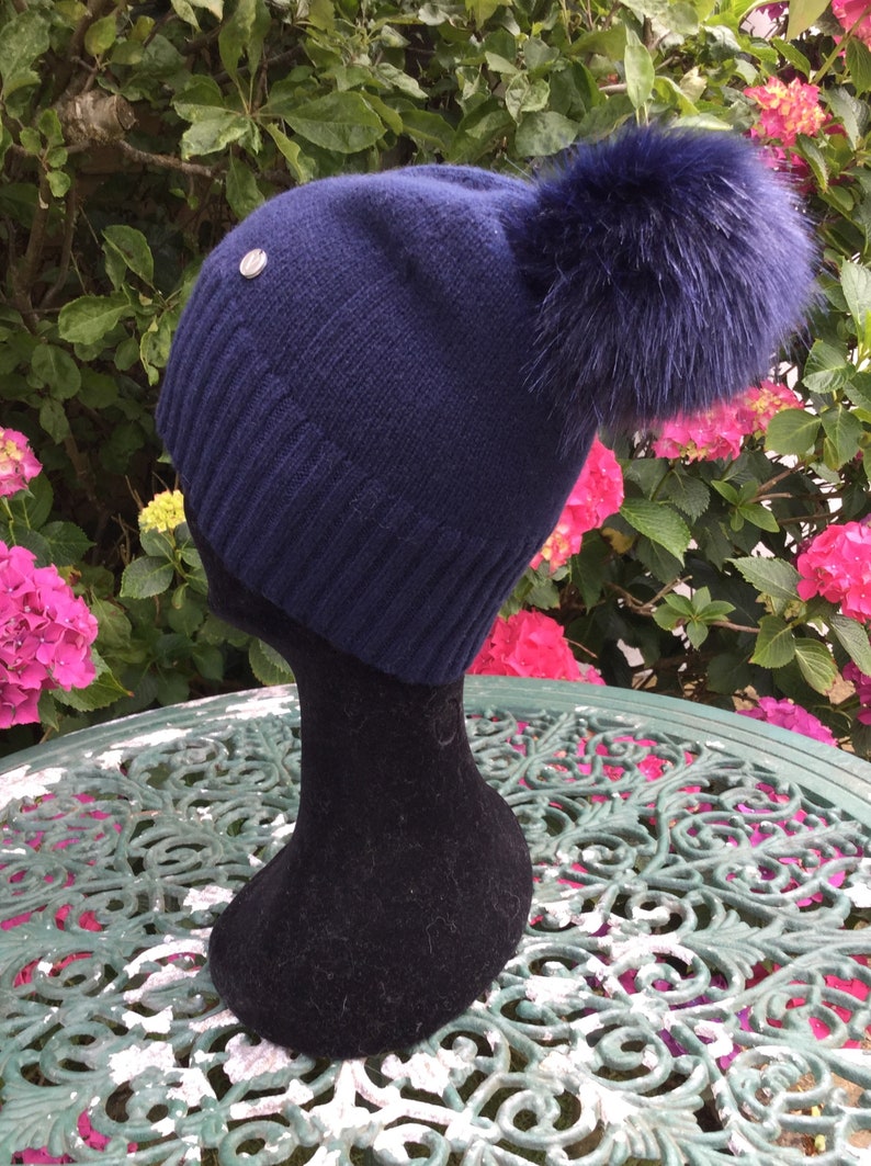 Lightweight cashmere Pom Pom hat, cashmere hat, cashmere Pom Pom, cashmere beanie image 7