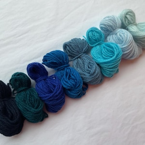 Filato per rammendo in puro cashmere in varie tonalità di blu, filato per rammendo in cashmere blu