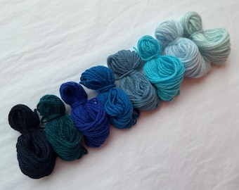 Pure cashmere darning yarn in various shades of blue, blue cashmere darning yarn