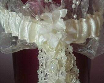 chips ivory satin and organza garter with beaded flowers