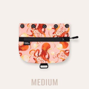 Dog treat pouch, best treat bag, accessories for dog training - Octopus