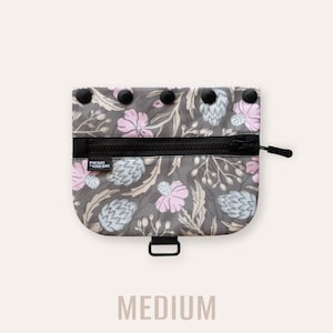 Dog treat pouch, best treat bag, accessories for dog training - Make me bloom