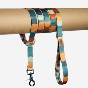 Hundeleine für mittlere und große Hunde, handgemachte Accessoires für Hundespaziergänge - Lange Hundeleine - Dots (simpel)