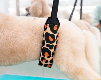 Comfort and Support: The Perfect Grooming Belt for Your Pooch. Dog grooming