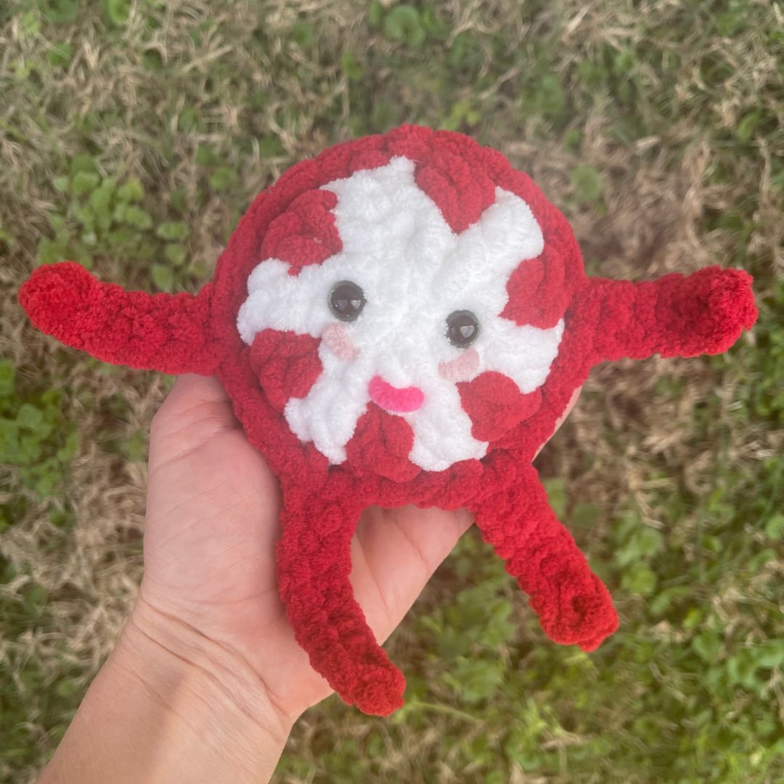 No Sew Peppermint Crochet Pattern, Cute DIY Crochet Christmas Pattern ...