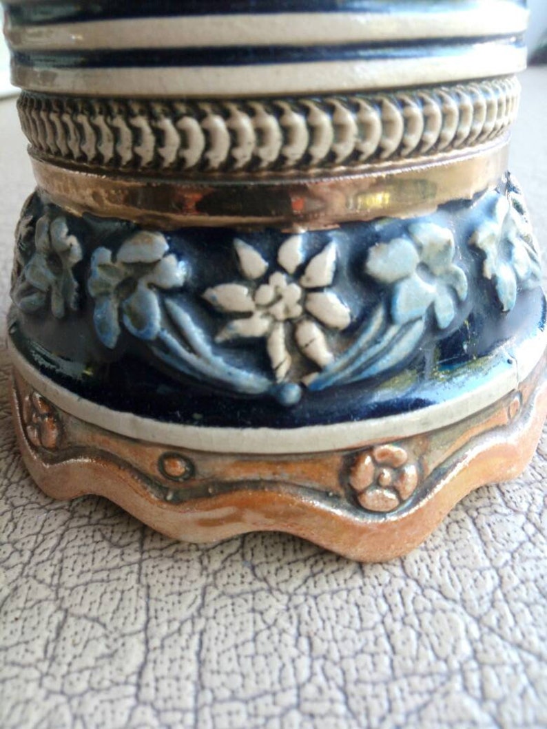 Vintage musical beer stein DBGM with music box Jagers Abschied 1960s Earthenware beer mug Edelweiss Vintage German beer mug with music