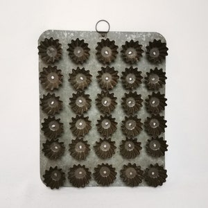 Antique metal chocolate mold for round serrated bonbons 1940s Antique mold for chocolates | Antique shape bonbons | Mal pastry chef