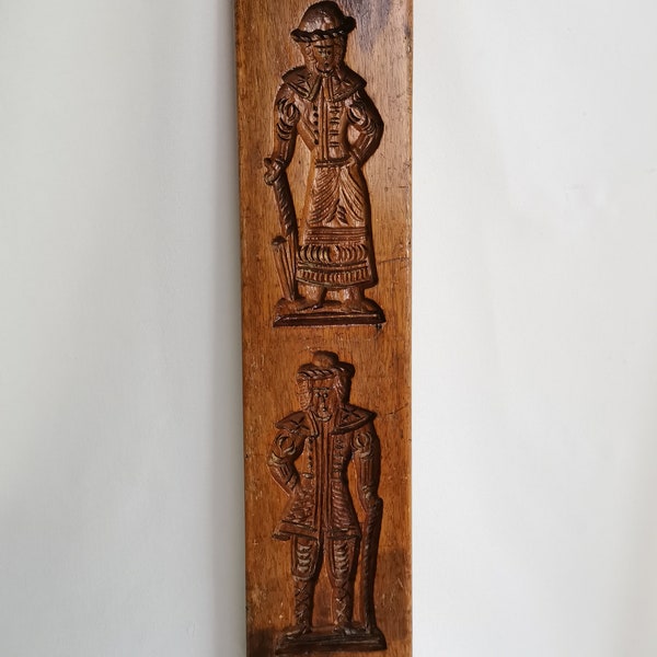 Planche à pain d'épices ancienne avec 2 formes homme et femme 19ème siècle Panneau antique en bois sculpté à la main | Art populaire de sculpture sur bois antique