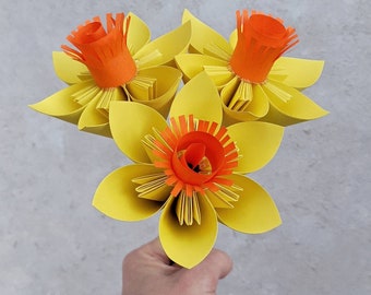 Origami daffodils bouquet, Spring paper flowers, Easter gift, eco friendly yellow table decoration, handmade birthday present for Mum
