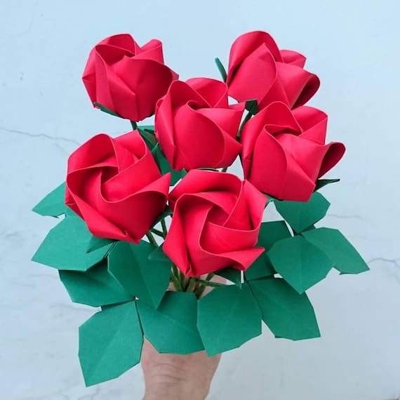 Carta da regalo floreale rosa per matrimonio, celebrazione nuziale - Italia