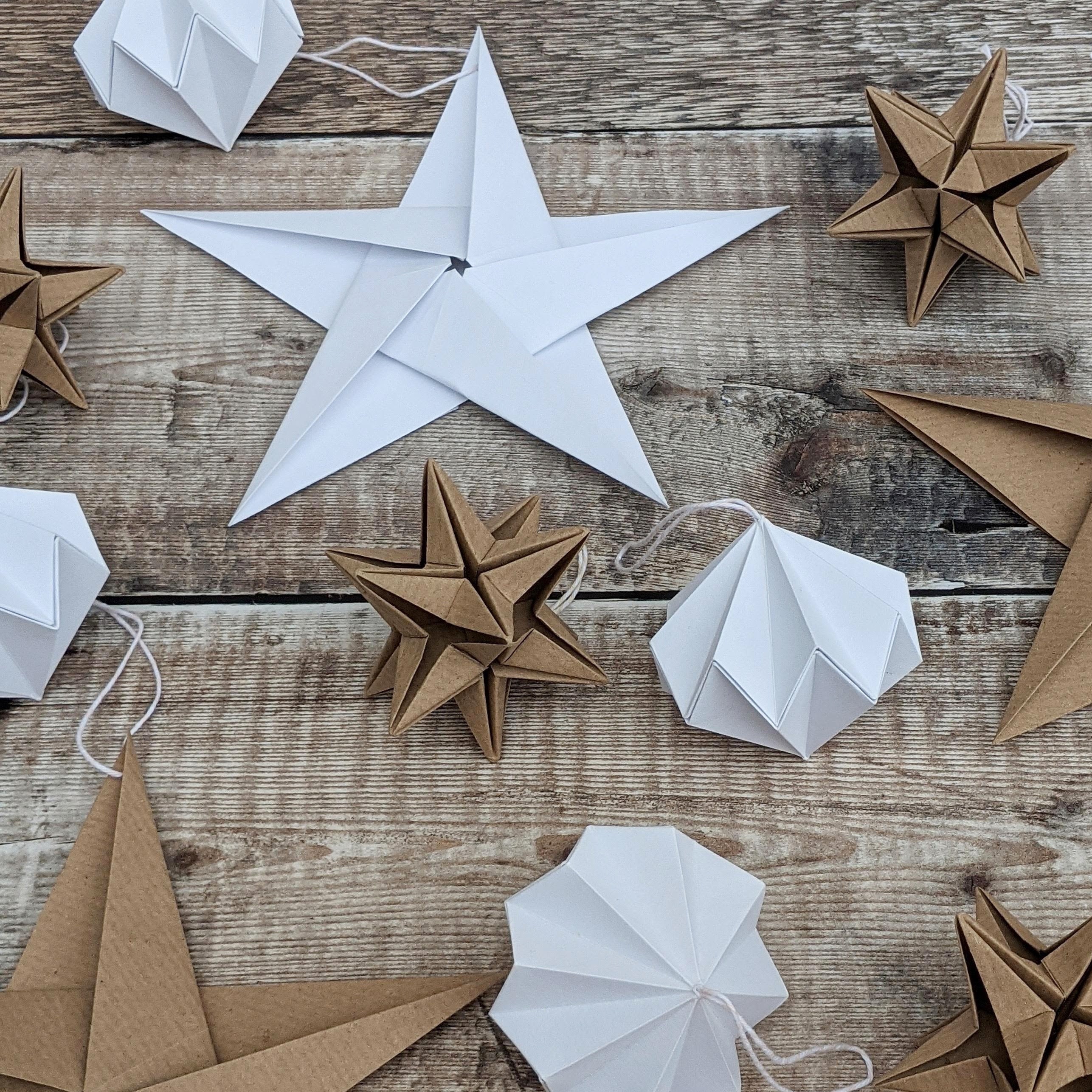 Grande étoile en papier origami, décorations neutres pour la maison,  décoration murale écologique, scandi rustique moderne, grande étoile en  papier recyclé -  France