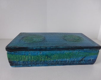 A Rare Bitossi/Aldo Londi, Rimini Blue Ceramic Box,  Italy 1960.