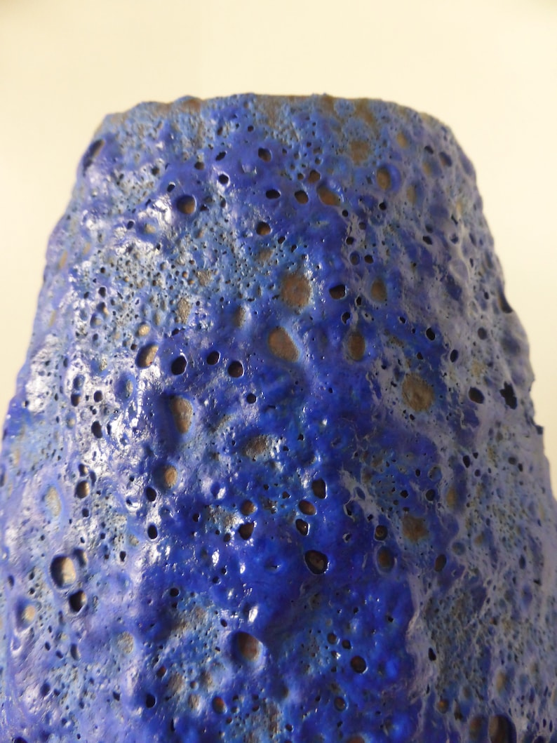 West Germany 1970. XL Silberdistel Design vase in a Special Form and Beautiful Color Blue