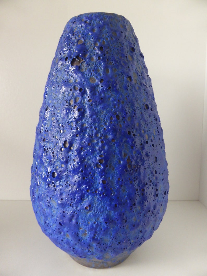 West Germany 1970. XL Silberdistel Design vase in a Special Form and Beautiful Color Blue