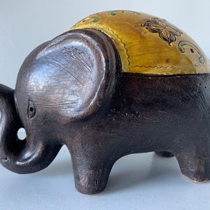 A Rare Bitossi Aldo Londi Elephant in the beautiful Carta Fiorentina decor, Italy 1960