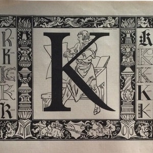 Letra K en caligrafía latina con inicial de nombre - Letra K - Póster de nombre - Póster de inicial - Póster de letra capitular - Letra grande para pared