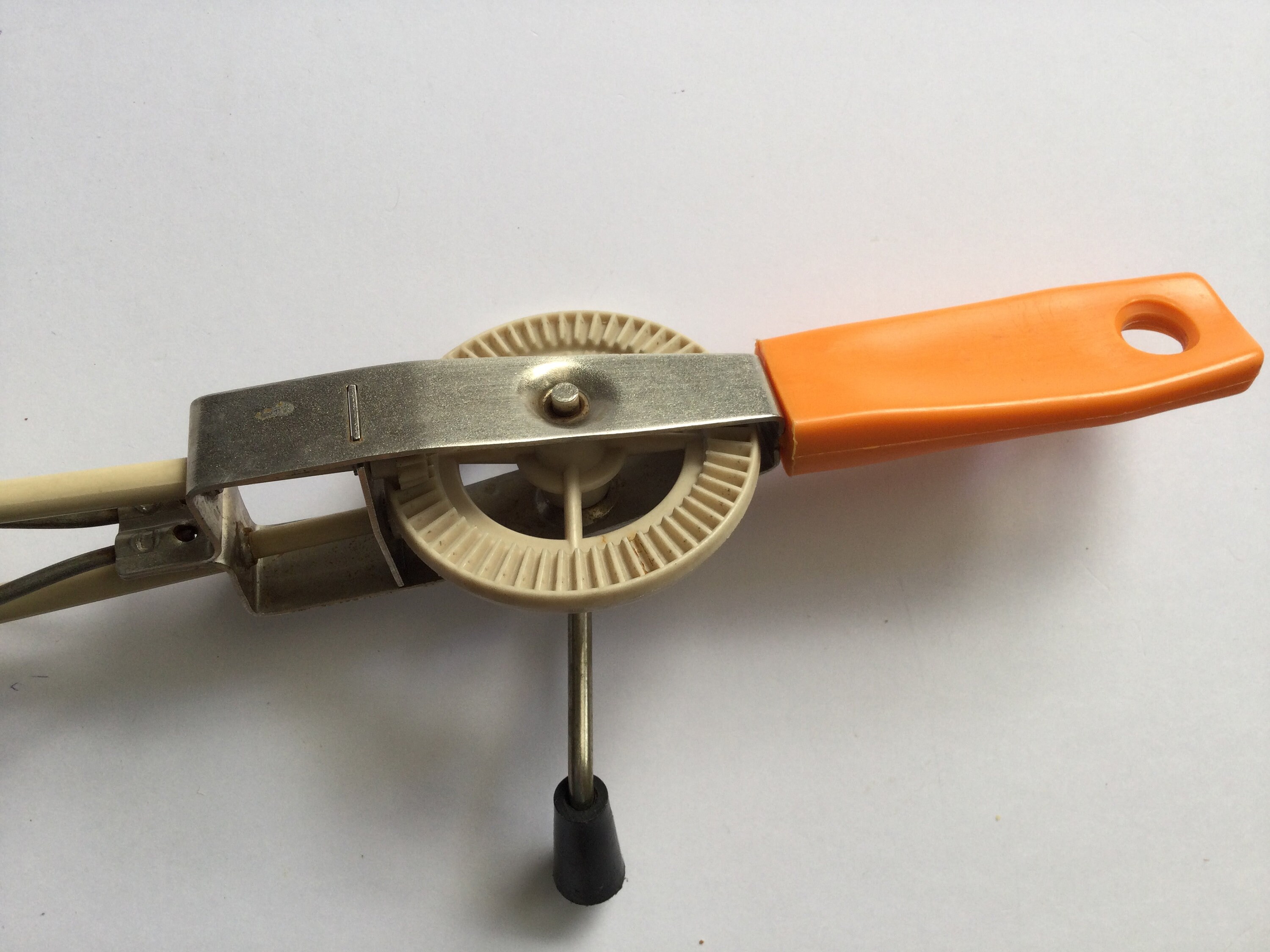 ヴィンテージ　手動ハンドミキサー 70年代のヴィンテージハンドミキサー、ハンドミキサーヴィンテージ手動