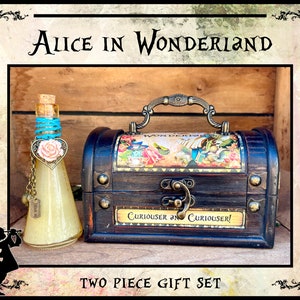Whimsical Alice in Wonderland Treasure Chest / Box & Drink Me Potion Gift Set