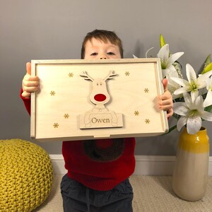 Personalisierte Heiligabend Box, Rudolf Weihnachtsbox aus Holz für Kinder, Weihnachtsbox für Kinder.