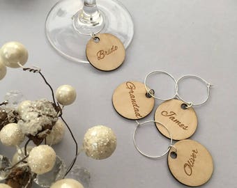 Personalised circular shaped glass charm, Wedding Favour Ideas, Wooden Wine Glass Charms, Name place settings, favours, Hen Do Charms