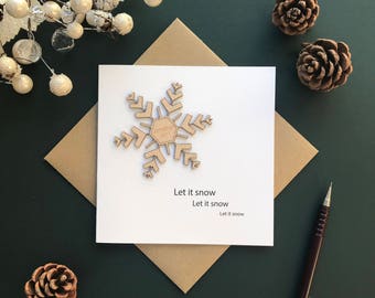 Carte de Noel personnalisée, Let it Snow, flocon de neige avec votre nom. Coupe laser et carte faite sur mesure.