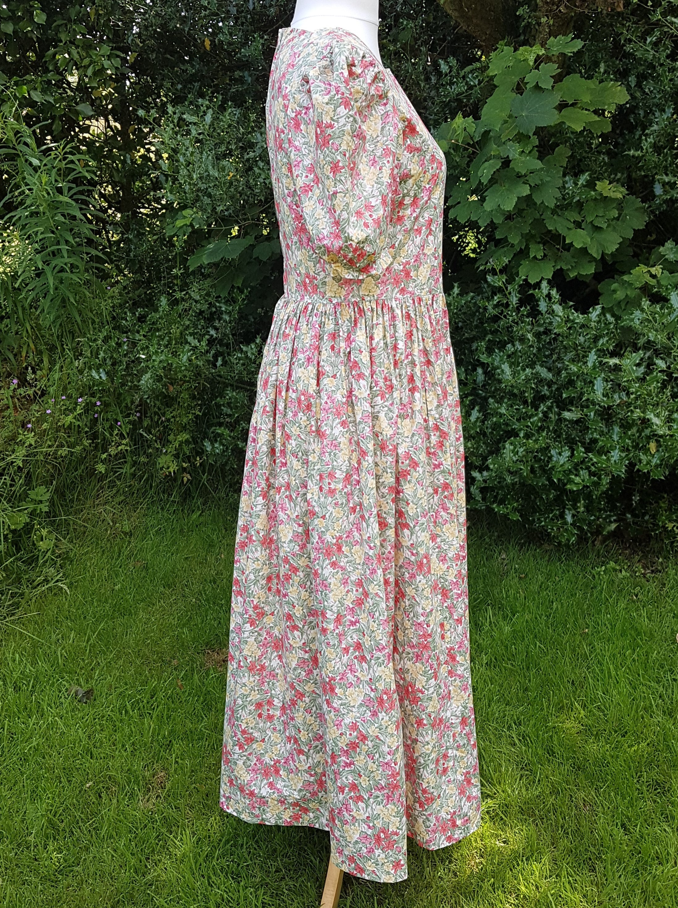 Vintage Laura Ashley Size UK 12 Summer Dress - Etsy UK