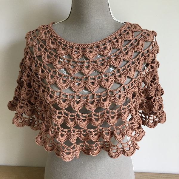 Cape Crochet Femme