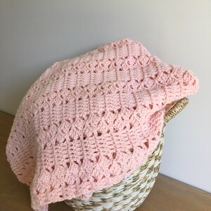 Crochet plaid blanket