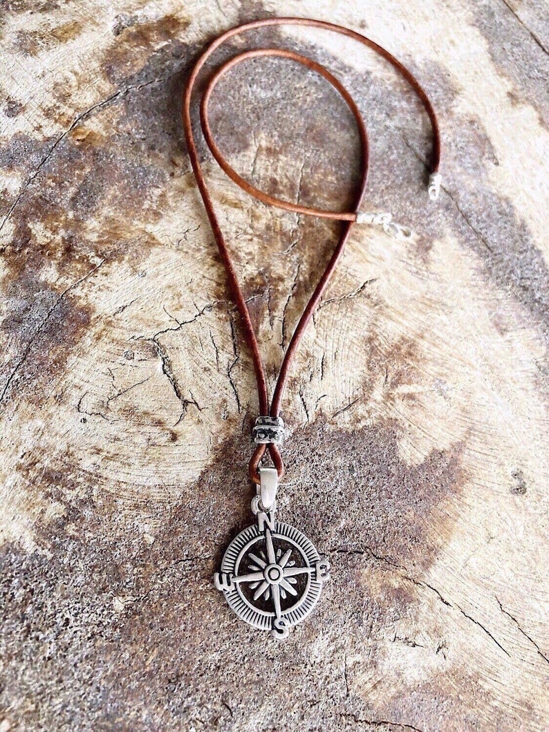 JERWLI Kompass Halskette Aus 925er Sterlingsilber - Stilvolles Schmuckstück Für Männer