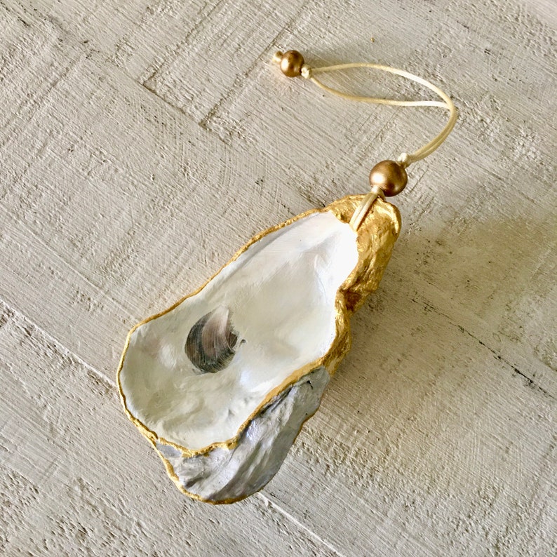 Hostess Gift Coastal Beach House Decor Hanging Ornament Reversible Oyster Shell Trinket Dish Hand Painted Doorknob Hanger