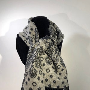 D and Y - A super soft black & light grey reversible cashmere &quot; feel&quot; scarf with floral and diamond images.