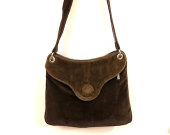 Caterina  Lucchi - Made in Italy  -  A gorgeous rich brown velveteen foldover shoulder bag - Elegant, practical - a timeless designer piece!