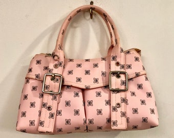 Laura  Biagiotti  "Pretty in pink" - A totally charming pink zippered satchel, made of a pink fabric with the distinctive B logo pattern.