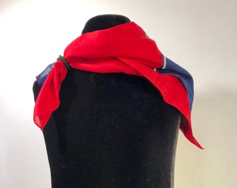 Vera - Vintage Made in Japan - A Stylish Red and Blue Cotton